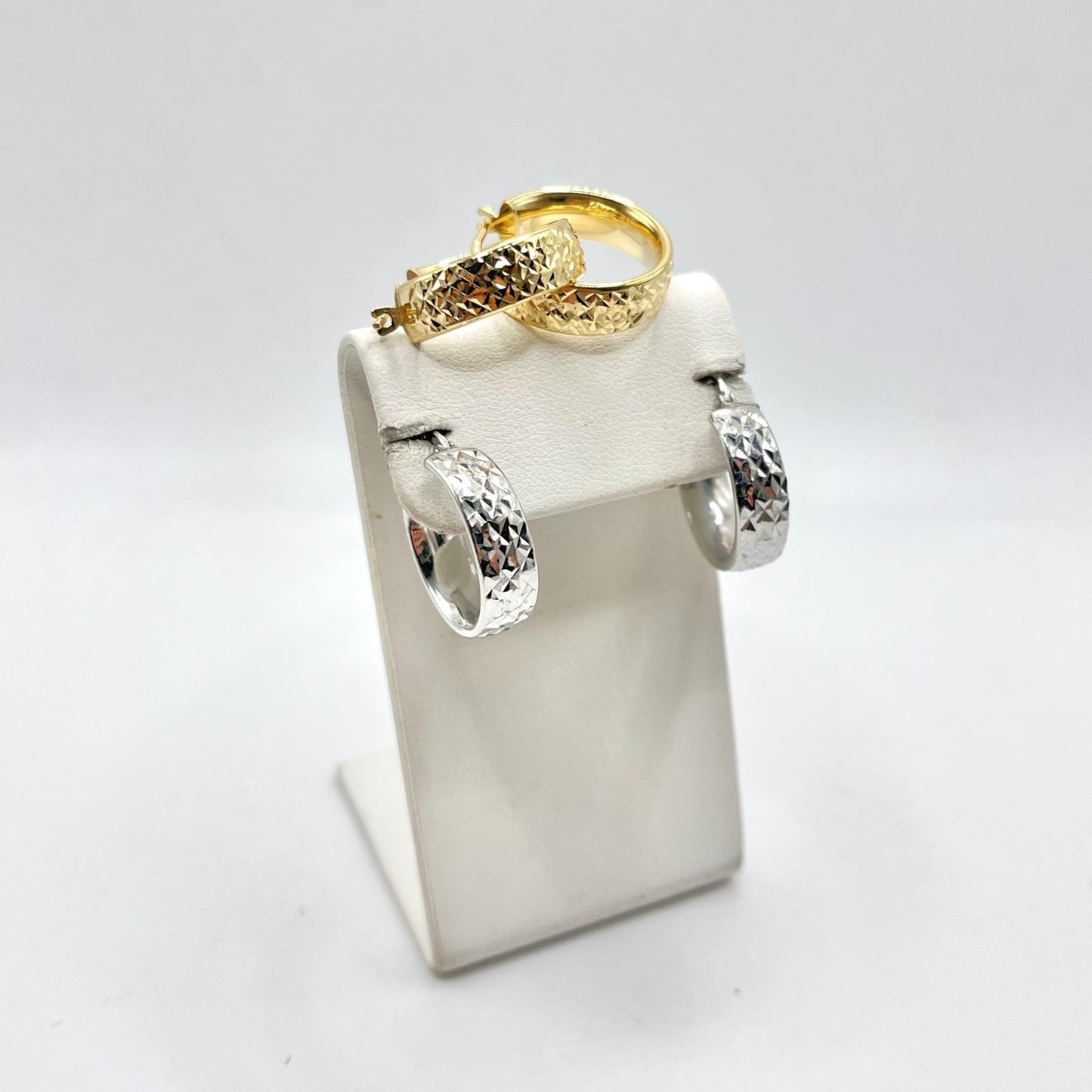 OR CERCHIO LAVORATO 6MM 1,9 CM