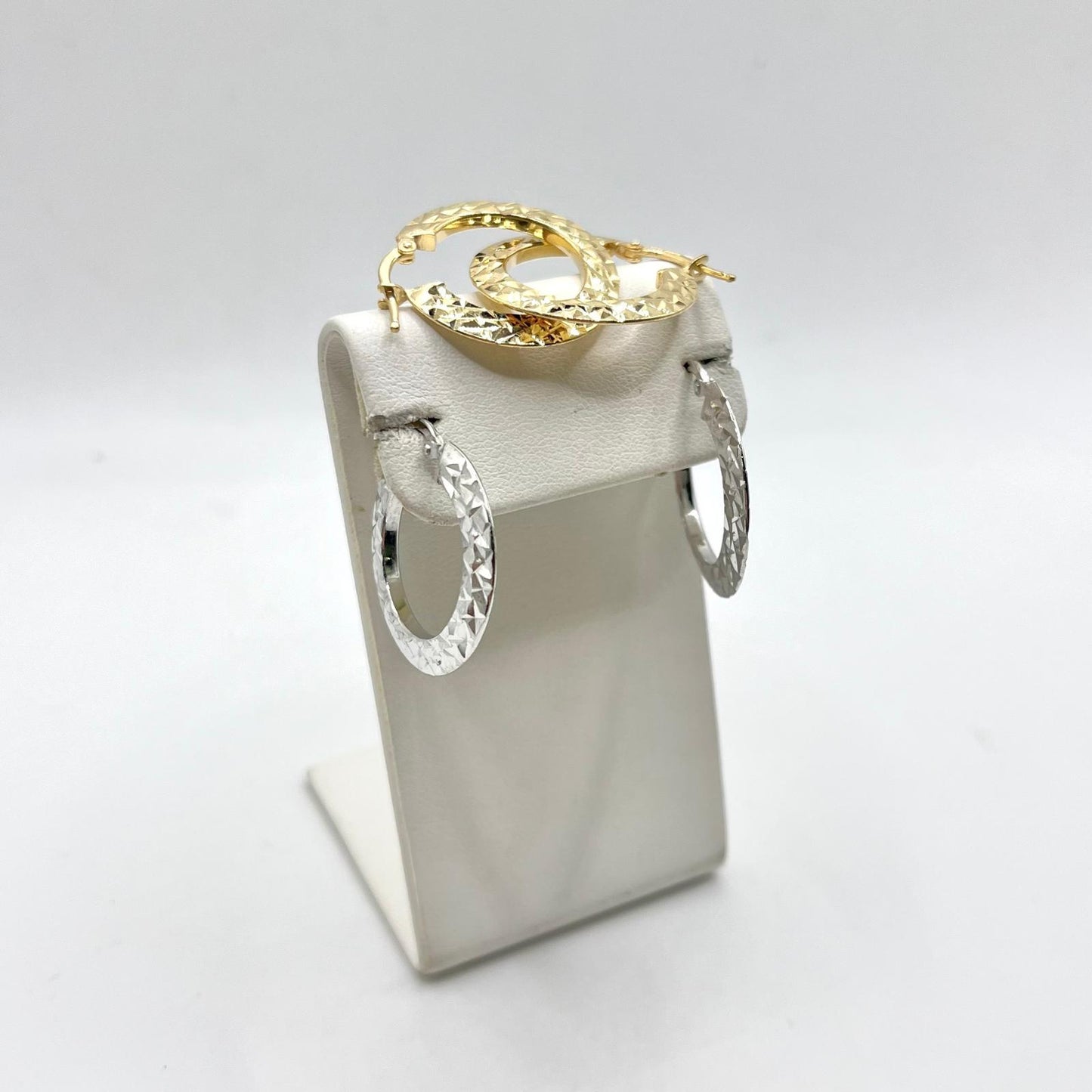 OR CERCHIO LAVORATO PIATTO 2 MM 2,3 CM