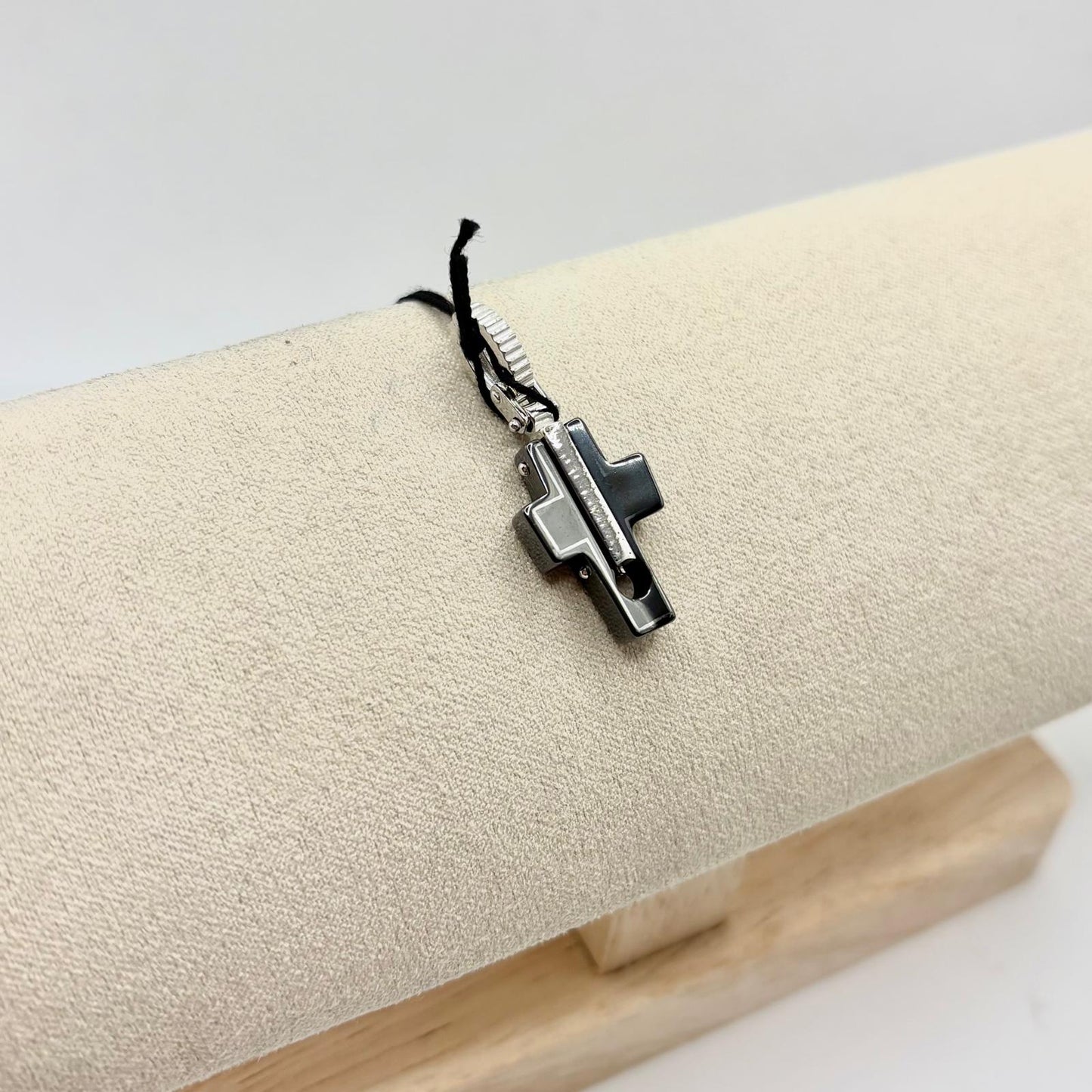 CROCE IN ARGENTO E CERAMICA HIGT TECK