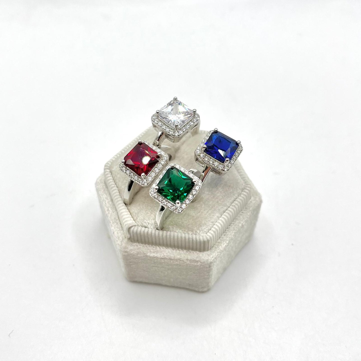 ANELLO KATE QUADRATO