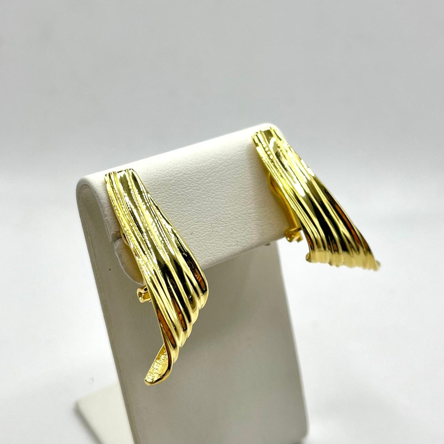 OR CLIP CON PERNO FORMA LAVORATA