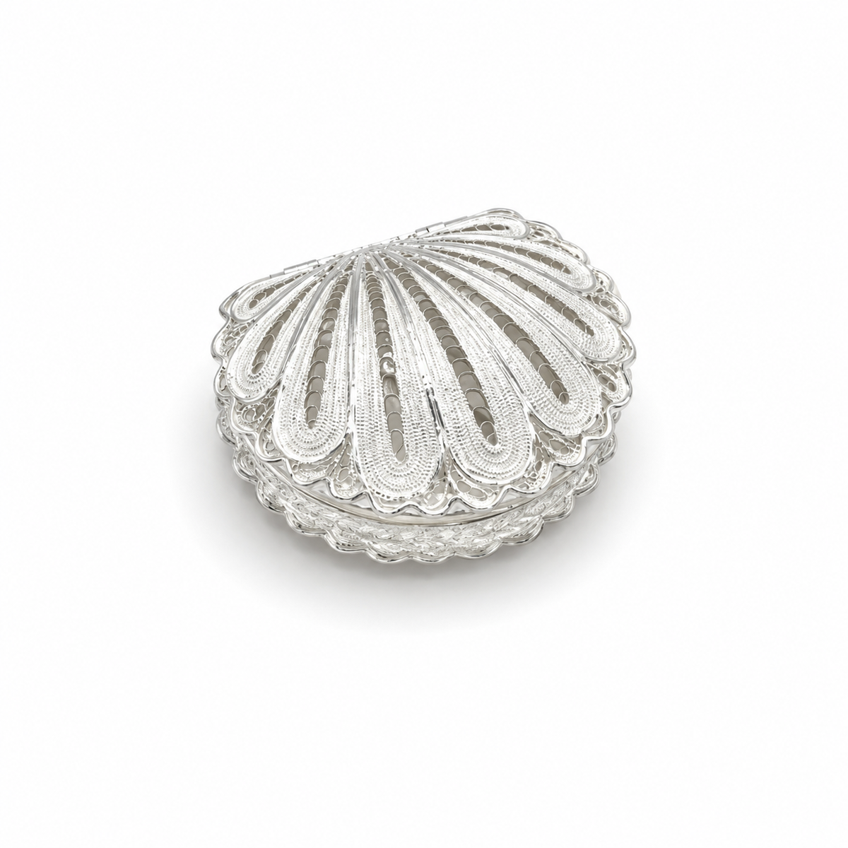 4 X 3 CM SHELL FILIGREE PILL BOX