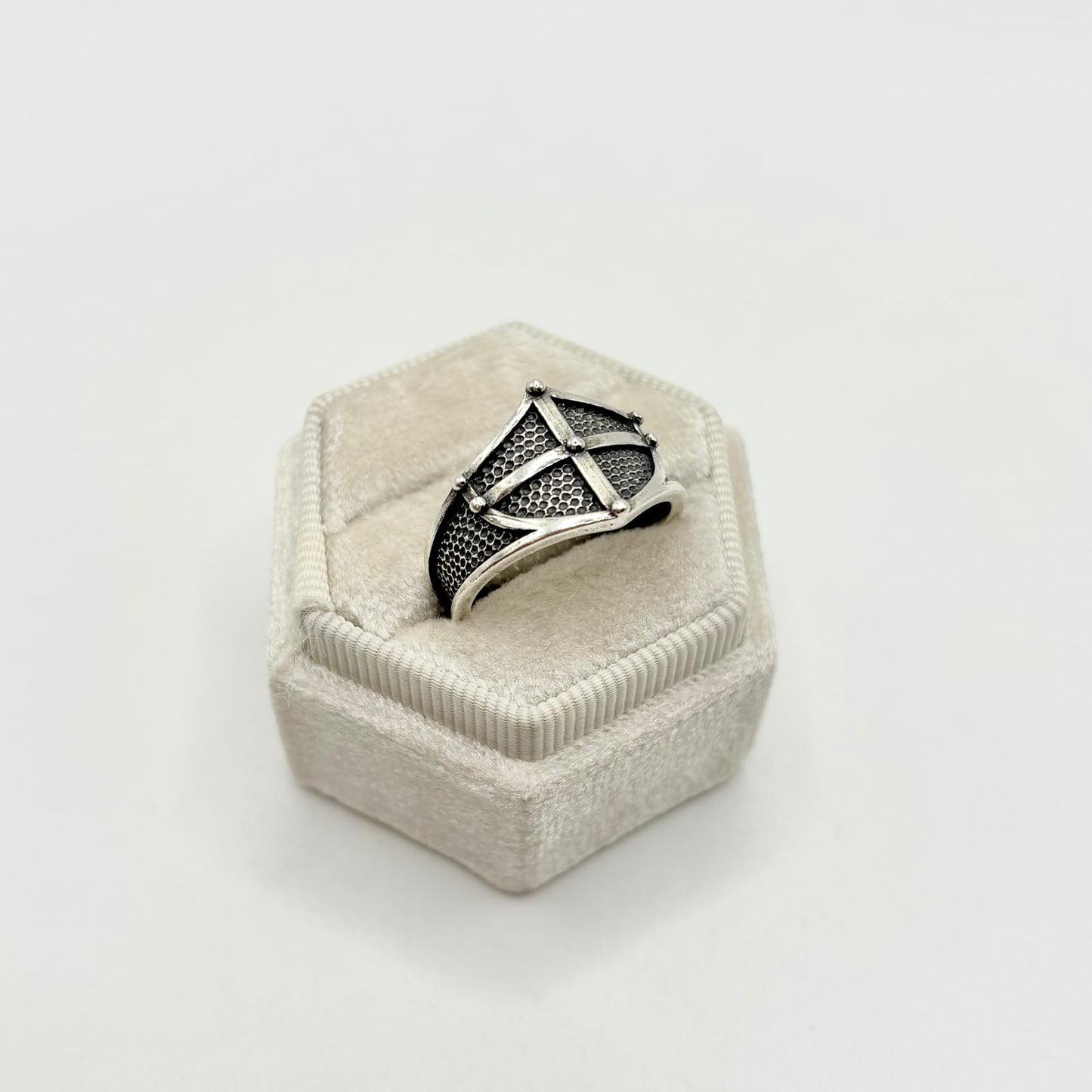 ANELLO UOMO SCUDO CON STEMMA