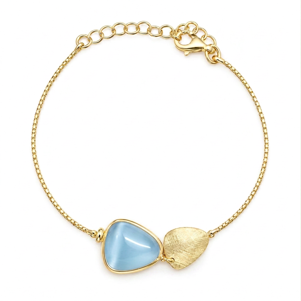Bracciale con pietra azzurro leggermente più blu